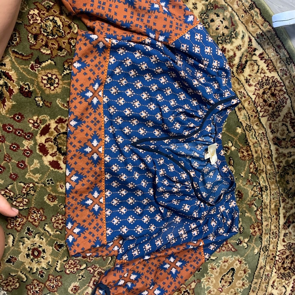 Women’s blouse